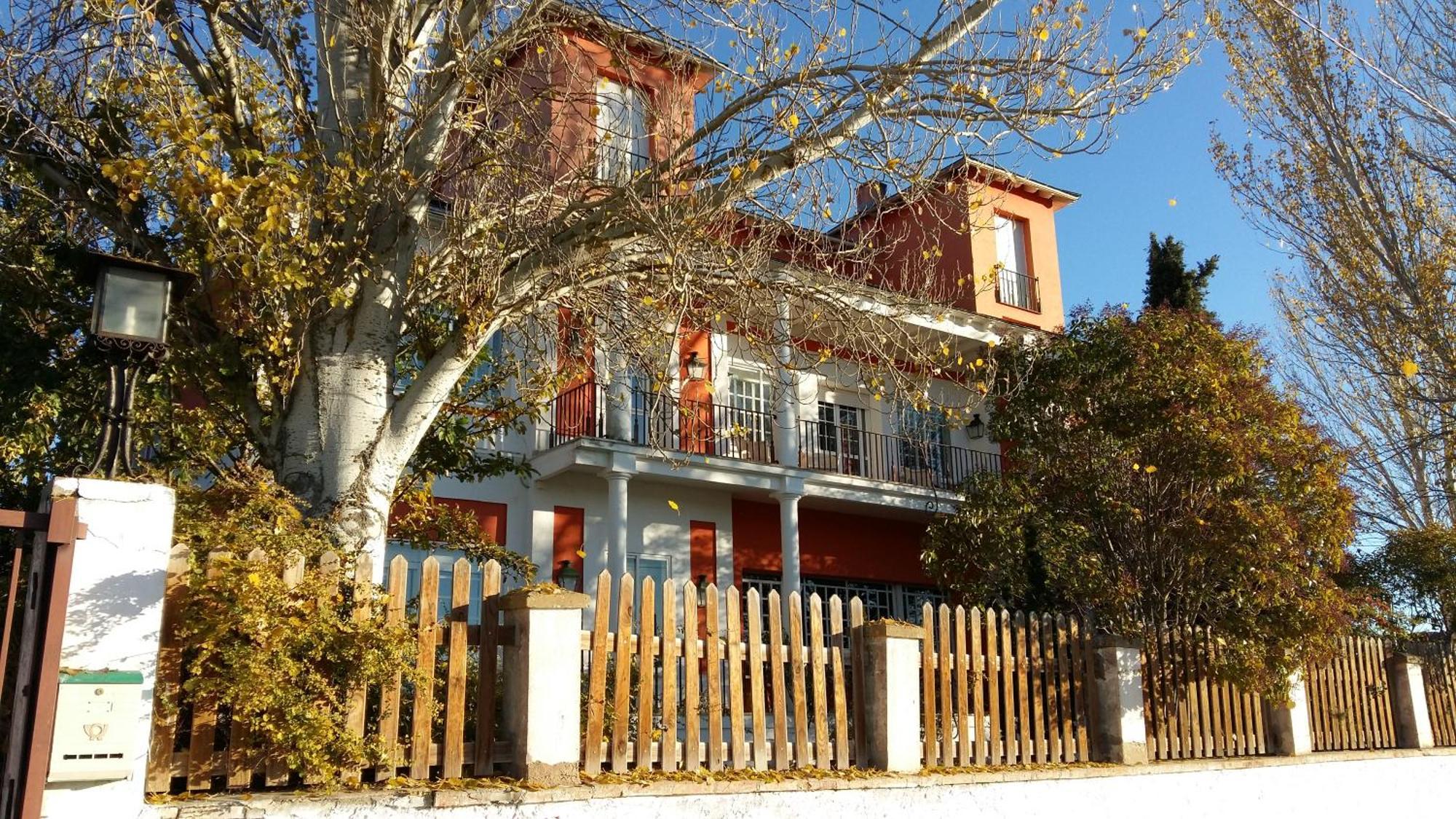 Вилла La Casa Grande De Gormaz Кинтанас-де-Гормас Экстерьер фото